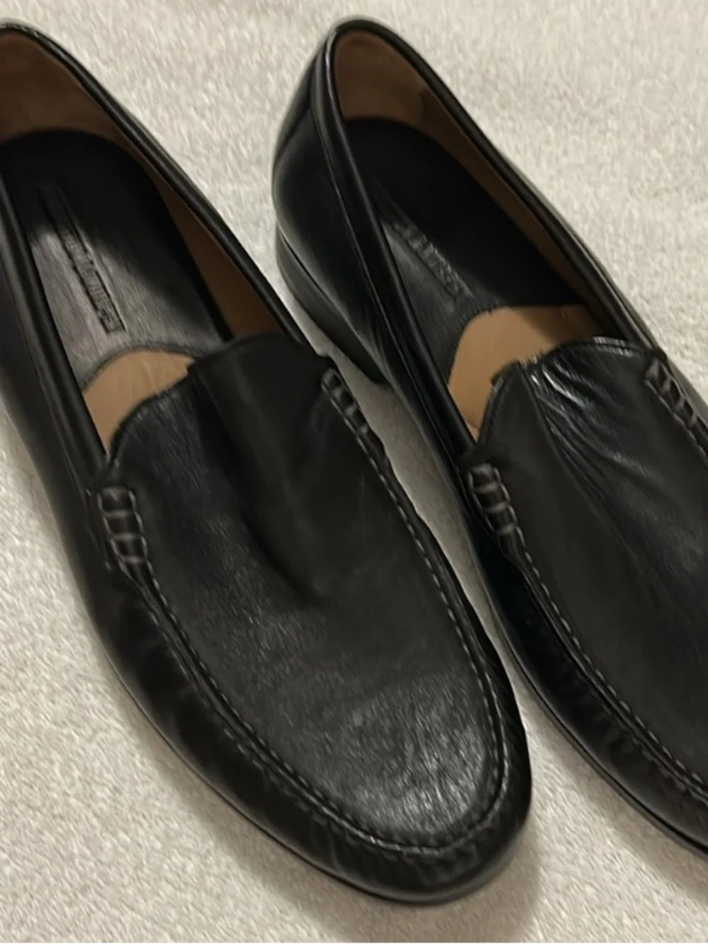 Johnston & Murphy classic black